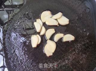 回锅肉的做法步骤：4