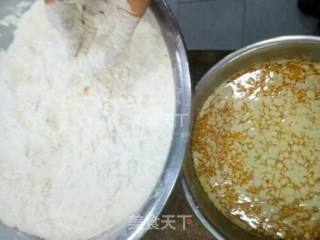 麻酱饼的做法步骤：1