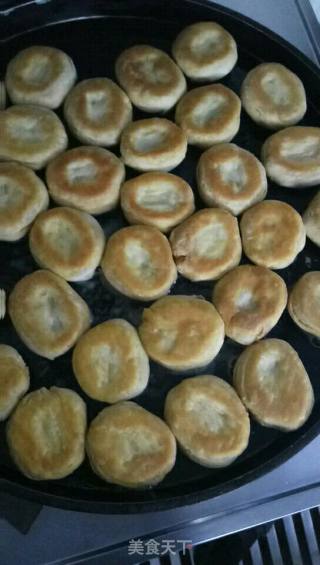 麻酱饼的做法步骤：9