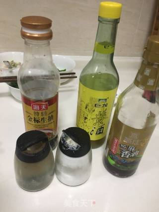 蒜蓉蒸虾的做法步骤：4