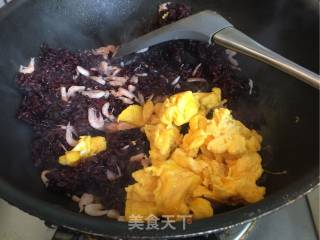 磷虾蛋炒饭的做法步骤：9
