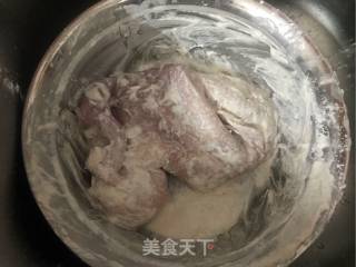 滋补山药猪肚鸡的做法步骤：1