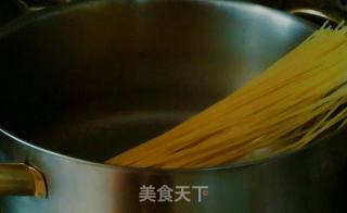 意大利排骨面的做法步骤：6
