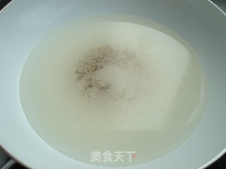 糖霜花生的做法步骤：3