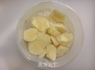 土豆炖鸡块的做法步骤：4