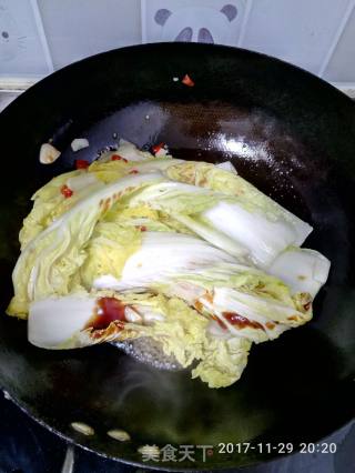 暖胃青菜煲（娃娃菜香菇豆腐煲）的做法步骤：2