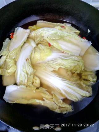 暖胃青菜煲（娃娃菜香菇豆腐煲）的做法步骤：3