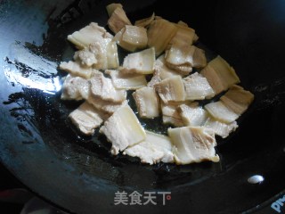 回锅肉的做法步骤：3