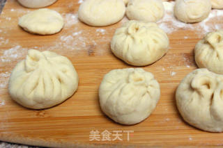 小肉包的做法步骤：11