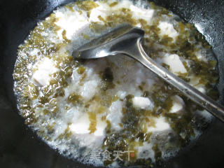 雪菜龙利鱼豆腐羹的做法步骤：6