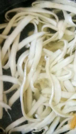 麻辣刀削面的做法步骤：6