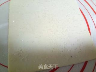 蝴蝶酥的做法步骤：2