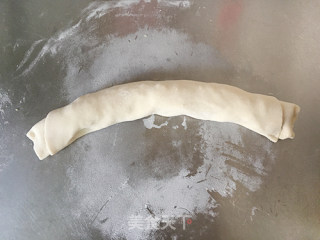 【红糖饼】又酥又软的吮指红糖饼的做法步骤：9
