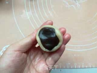 #烤箱美味#豆沙月饼的做法步骤：8