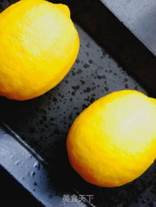 蜂蜜果茶系列——蜂蜜柠檬茶的做法步骤：2