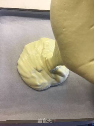 百香果慕斯蛋糕的做法步骤：10