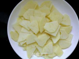 干锅土豆片的做法步骤：2