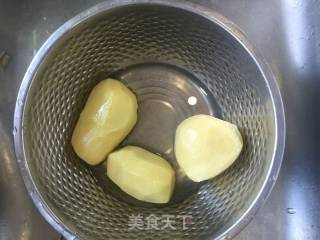 火焰山土豆泥的做法步骤：1