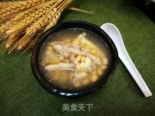 鸡爪黄豆汤的做法步骤：5