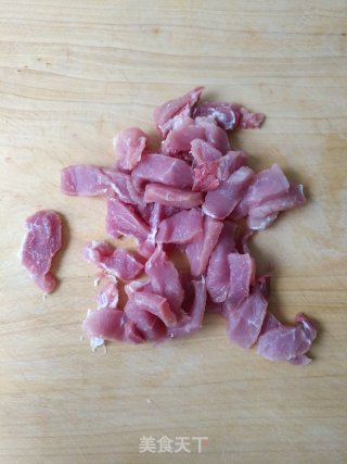 萝卜烩酥肉的做法步骤：1