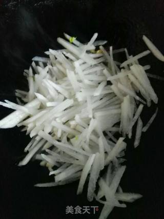 芹香箩卜丝的做法步骤：4