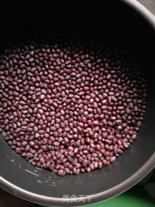 可爱豆沙包的做法步骤：1
