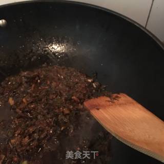 梅菜扣肉的做法步骤：11