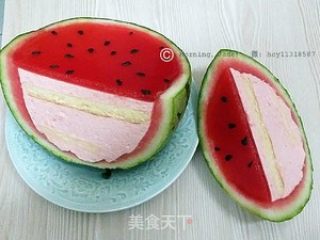 西瓜慕斯 超简单的颜值担当的做法步骤：2