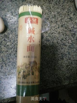 家常炒面的做法步骤：1