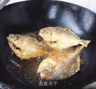 干烧平子鱼的做法步骤：3
