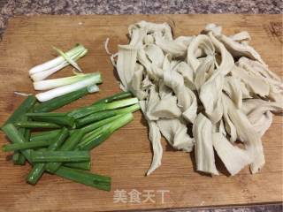 白菜豆腐条的做法步骤：3