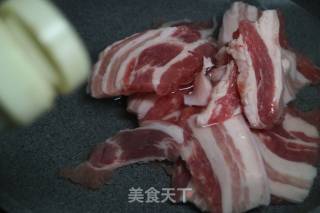 小炒肉的做法步骤：3