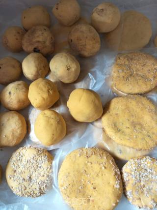 糯米南瓜豆沙饼的做法步骤：5
