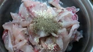 酸菜鱼的做法步骤：3