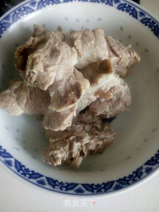 炖酸菜的做法步骤：2