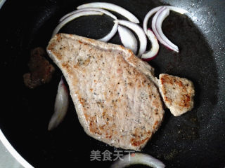 #快手懒人餐#香煎牛排的做法步骤：3