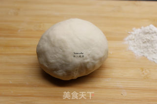 鲜肉香葱煎饼的做法步骤：2