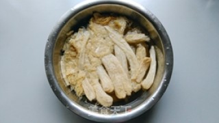 竹荪排骨汤的做法步骤：5