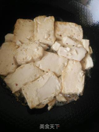 蒜叶烧豆腐的做法步骤：4