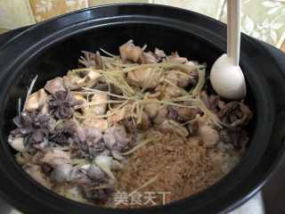 黑乐砂锅鸡肉煲仔饭的做法步骤：15