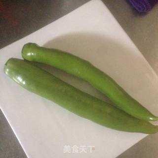 烧椒拌牛肉的做法步骤：1