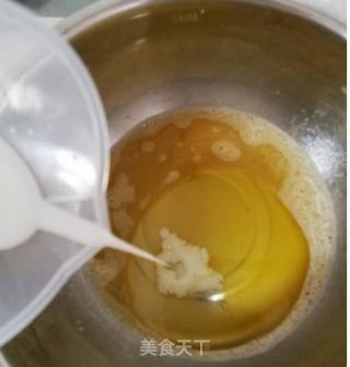 牛奶麦芬蛋糕 / 一种简单独特粗犷美味的做法步骤：3