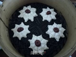 枣花馒头的做法步骤：12