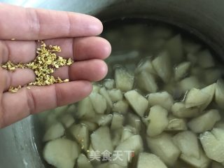 冰糖桂花红薯汤的做法步骤：7