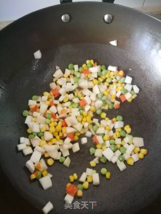 鲜虾培根芝士焗饭的做法步骤：4
