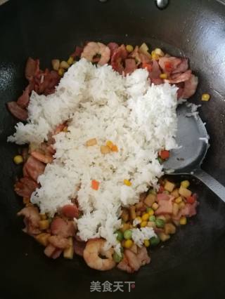鲜虾培根芝士焗饭的做法步骤：7