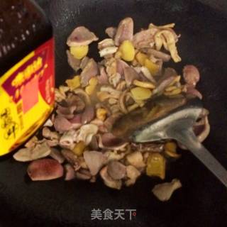 爆炒鸭杂的做法步骤：5