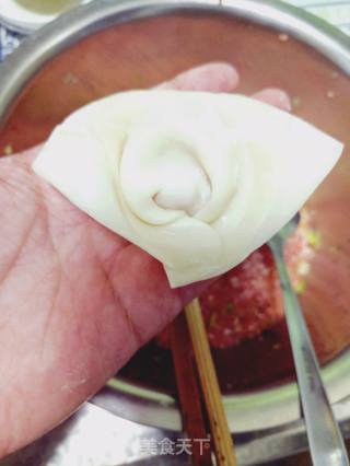 大馅馄饨的做法步骤：6