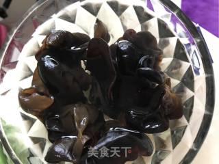 五彩鱼柳的做法步骤：3
