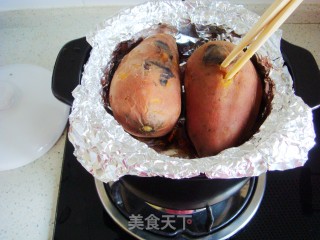 黑乐砂锅烤红薯的做法步骤：8